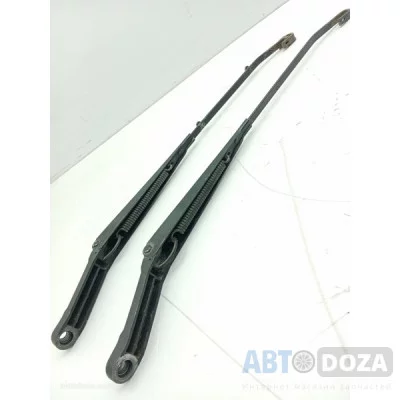 Щіткотримач Honda AG (лоб. скла L руль пари) б/у