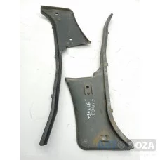 Накладки стійок Honda AG (пер. низ L+R пара) б/у