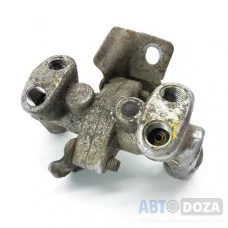 Гальмівний трійник Honda Civiv 3 б/у