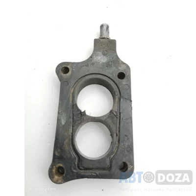 Переходник карбюратора Honda Civic 3 ZA2/1.2 (текстолит) б/у