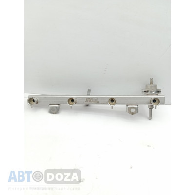 Рампа фарсунок Honda d16B6/1.6 (с обратн. клапаном) б/у
