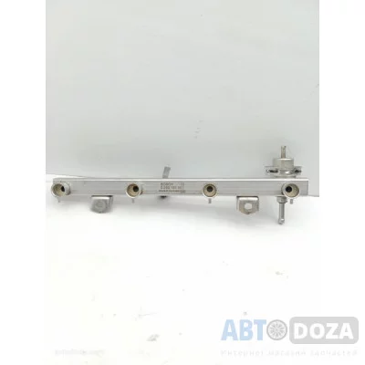 Рампа фарсунок Honda d16B6/1.6 (с обратн. клапаном) б/у