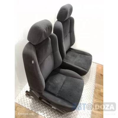 Сиденья Honda Accord VI CG7 (пер. пара) б/у