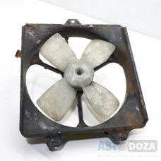 Вентилятор охлаждения радиатора Toyota E 80 (в сборе с диффузором) б/у