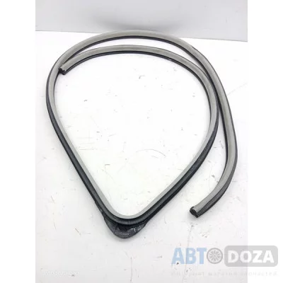 Уплотнитель проема двери Honda Accord VI CG (передний левый) б/у