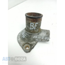 Фланец охлаждения Mazda B5/1.5 B6/1.6 (помпа) б/у