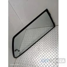 Форточка багажника Honda Civic 4 EC (R с креплениями) б/у