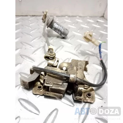 Механізм замка багажника Honda Civic 4 EC (з личинкою) б/у - Купити в Одесі з доставкою по Україні.