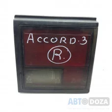Фонарь Honda Accord III седан (R зад.ход. противотуман.) б/у