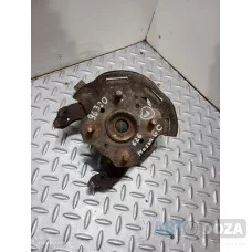 Поворотний кулак Mazda 626 GC лівий (у зборі під кульову 18 .д) б/у
