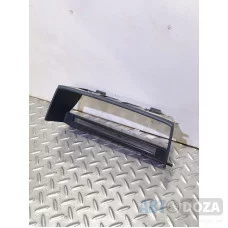 Рамка приборной панели Б/У Mazda 626 GC 83-85 г дорестайлинг 