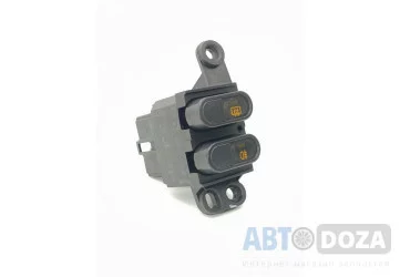 Кнопка обогрева стекла та дзеркал Mazda: комфорт у кожну пору року