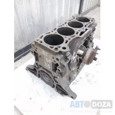 Блок двигуна Mazda FE/2.O (STD під розточування) б/у