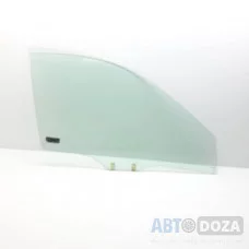 Стекло двери Mazda 626 GF хетчбэк (переднее правое) б/у
