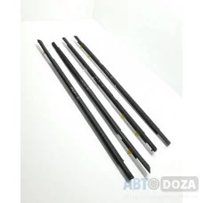 Молдинг бархатка стекла двери Mazda 626 GF хетчбэк (к-кт 4 шт) б/у