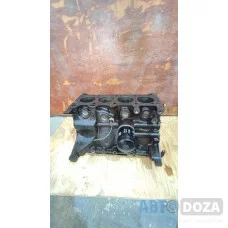 Блок двигателя Mazda B3/1.3 (STD под шлифовку) б/у