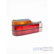 Фонарь задний Mazda 626 GC хетчбэк (L с дефектом) б/у