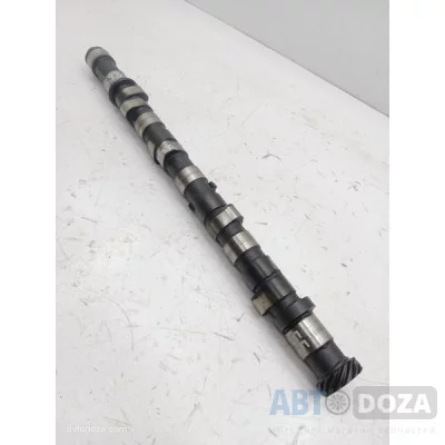 Распредвал Mazda FE/2.0 (есть выроботка) б/у