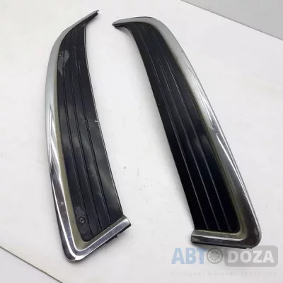 Декоративная накладка Mazda 626 GV задней стойки универсал (L+R пара) б/у