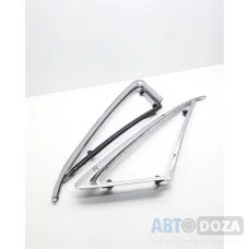 Рамка форточки Mazda 626 GD седан (зад.L+R пара) б/у