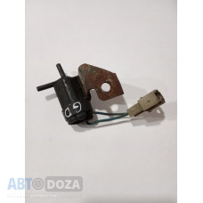 Соленоидный клапан Mazda 626 GD FE/2.0 (K5T42187) б/у