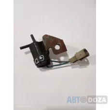 Соленоидный клапан Mazda 626 GD FE/2.0 (K5T42187) б/у