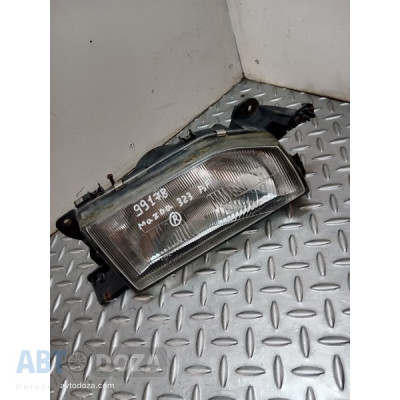 Фара Mazda 323 BF/BW (R рестайлинг) б/у - Купити в Одесі з доставкою по Україні