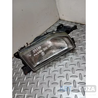 Фара Mazda 323 BF/BW (R рестайлинг) б/у - Купити в Одесі з доставкою по Україні