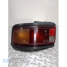 Фонарь задний Mazda 323 BG седан (левый дорестайлинг) б/у