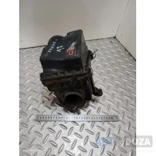 Корпус воздушного фильтра Mazda 626 Premacy FP/1.8 (16 клапанов) б/у