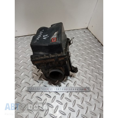 Корпус воздушного фильтра Mazda 626 Premacy FP 1.8 б/у - AvtoDoza Одесса