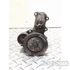 Водяная помпа Mazda 323 1.7/PN Diesel (в сборе с шкивом) б/у