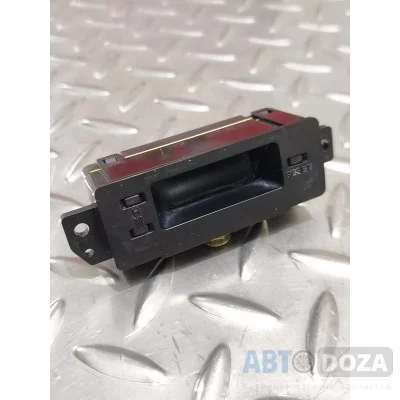 Годинник центральної консолі Mazda 323 BA (EBA) для моделей 1994-1998 років