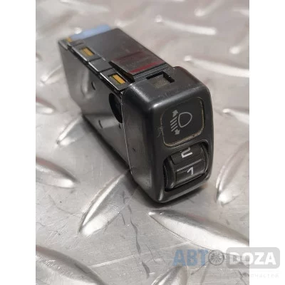 Коректор регулювання фар Mazda 323 BA (BG) б/у для моделей 1994-1998 року