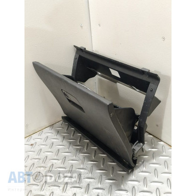 Бардачок торпеды Mazda 323 BA с замком б/у для кузова BA