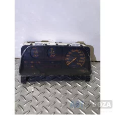 Приборная панель Mazda 626 GC 83-85 г. дорестайлинг (GG29B) б/у