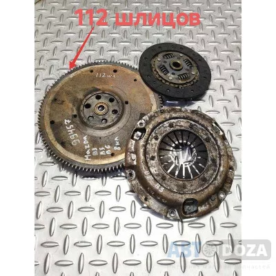 Сцеплення в зборі (маховик/корзина/диск) Б/У для Mazda 323 (B3/B5/B6) з 8-клапанними 