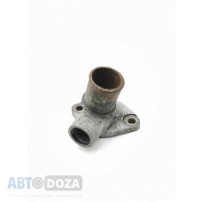 Фланцевая крышка термостата Mazda E3/1.3 б/у