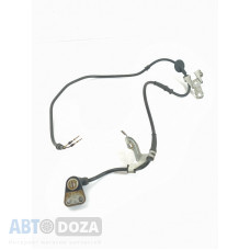 Датчик ABS передний левый Mazda 626 GD / GV (1987–1992) — Б/У Оригинал