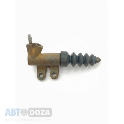 Рабочий цилиндр сцепления Mazda 626 GD / GV (FE 2.0L) — Б/У Оригинал 1987-1992 