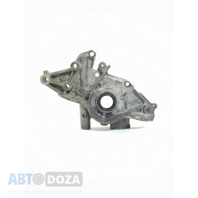 Масляный насос Mazda 323 BF / BG 1985-1994  (двигатель PN/1.7D) — Б/У Оригинал