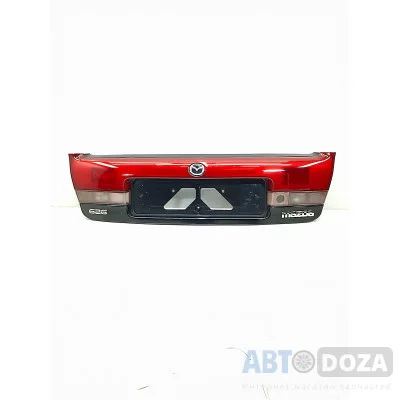 Бленда кришки багажника Mazda 626 GE хетчбек (1991-1997) Stanley 043-1394
