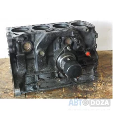 Блок двигателя Mazda F6/1.6 (STD под расточку) б/у