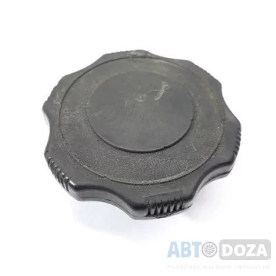 Масляна пробка клапанної кришки Mazda 626/323