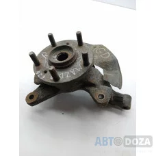 Поворотний кулак Mazda 626 GD (R у зборі 5 шпильок) б/у