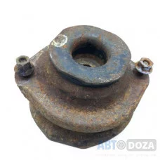 Опора Mazda 626 GC задньої стійки б/у