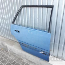 Дверь Mazda 626 GC хетчбек задняя R (голая) б/у Дверь Mazda 626 GC хетчбек задняя R (голая) б/у