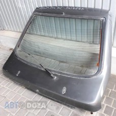 Крышка багажника Mazda 626 GC хетчбек в сборе со стеклом (ляда) б/у