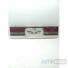 Фонарь задний Mazda 626 GD седан (R руль бленда) б/у