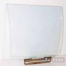 Стекло двери Mazda 626 GC седан (заднее левое) б/у Стекло двери Mazda 626 GC седан (заднее левое) б/у